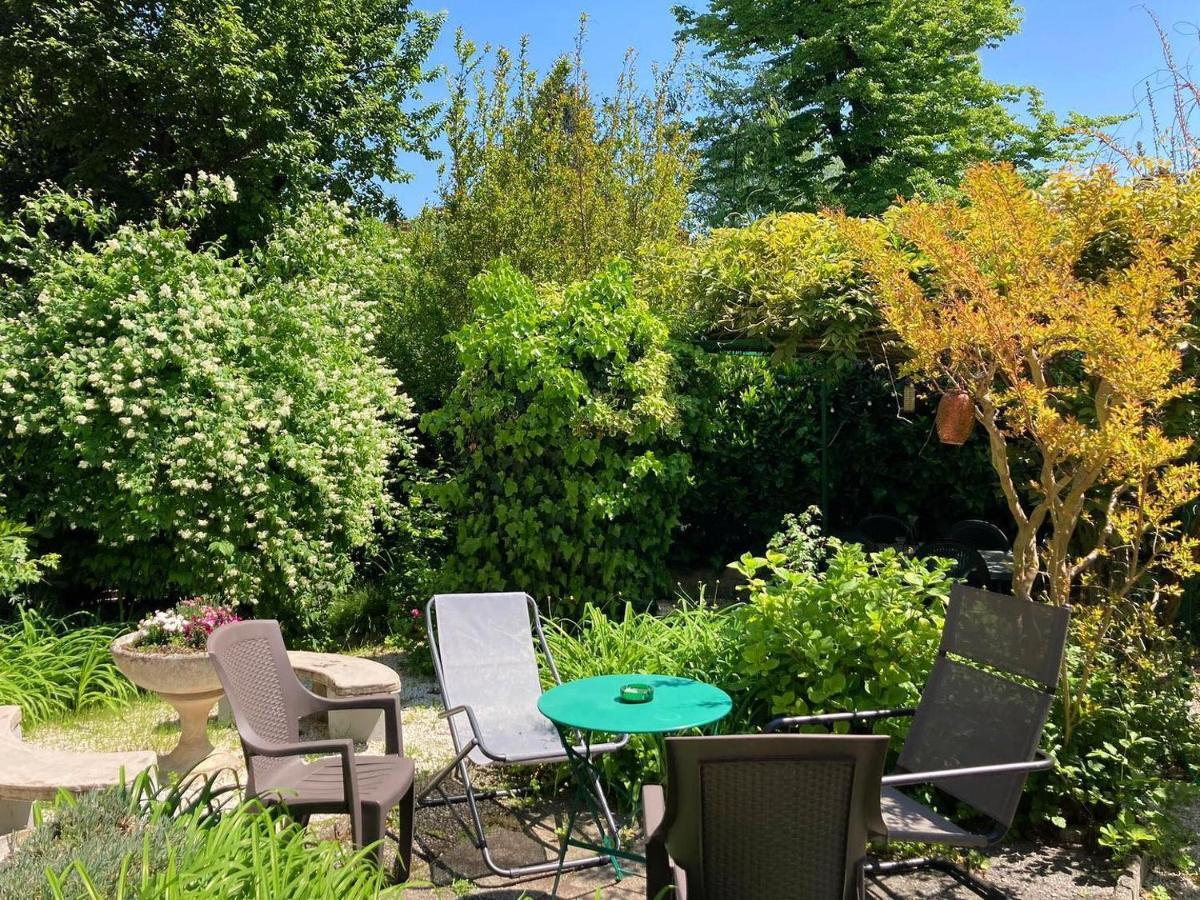 Il Giardino Nel Parco R&b Affittacamere