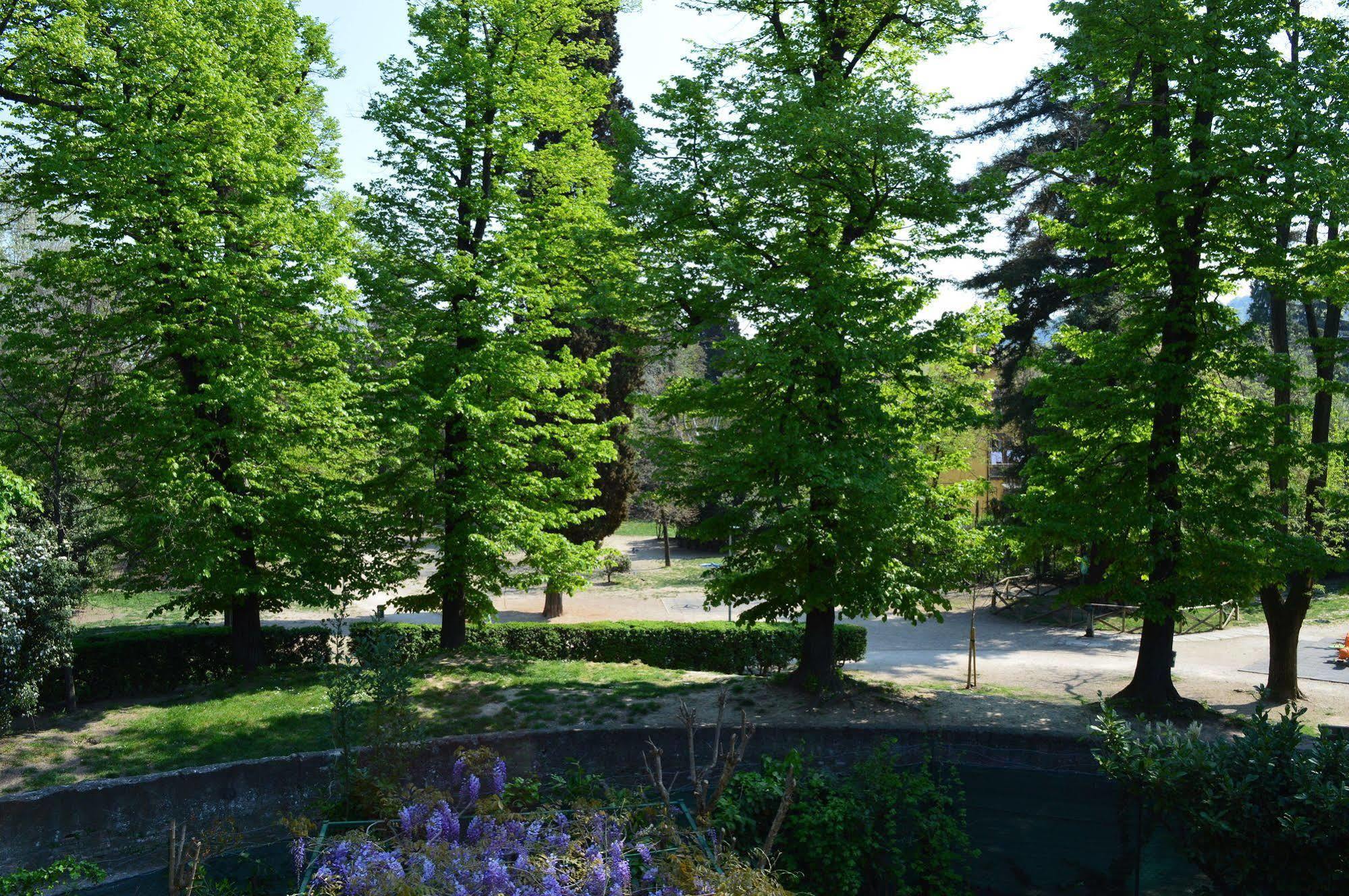 Pensión Il Giardino Nel Parco R&b 3*